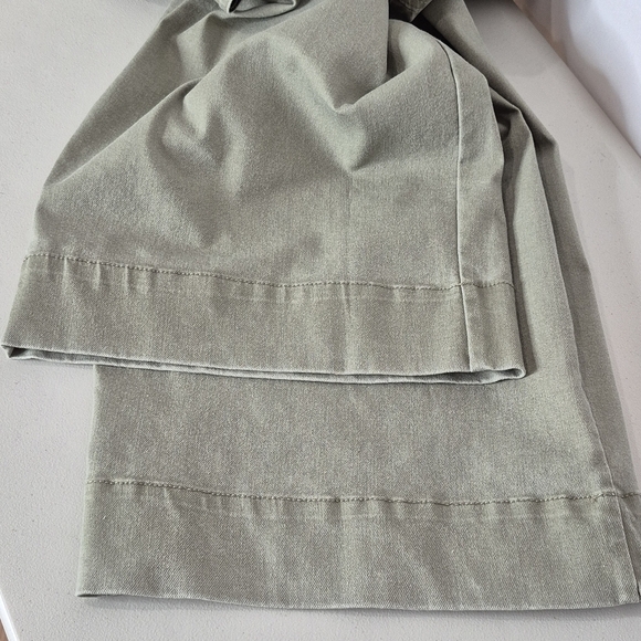 Lane Bryant NWT Casual Wide Leg Ankle Pant Fitted No Gap Waist - Size 20 - Picture 11 of 14